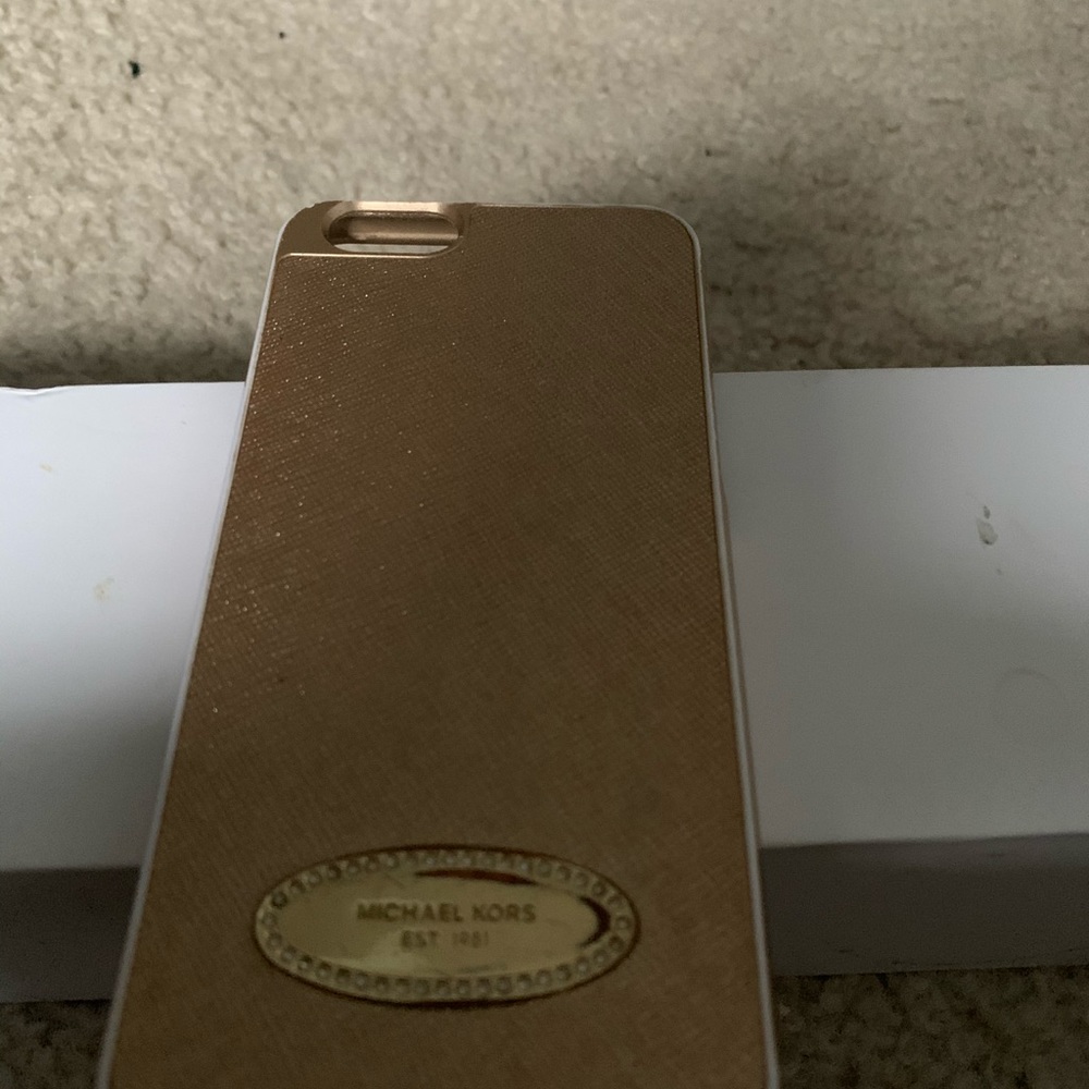 Michael Kors Has phone 7 phone case
